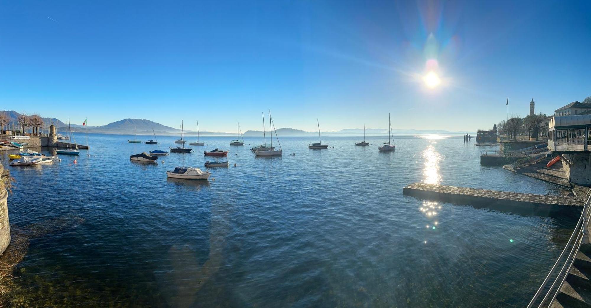 Lago Maggiore Lesa Elena Home Kültér fotó